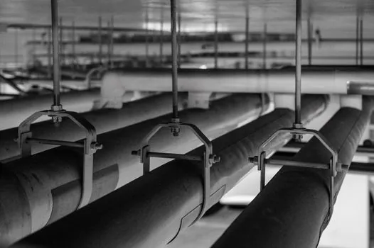 Concrete Vibrator selection for plumbing installation - Power Source: Corded, Cordless, and Pneumatic