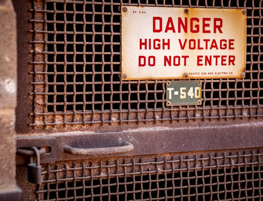 Confined Space Entry: Specifying a Four-Gas Toxic Detector That Won't Fail in the Hole