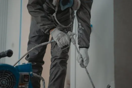 Safety Gloves selection for construction sites - Coating Chemistry vs Site Condition