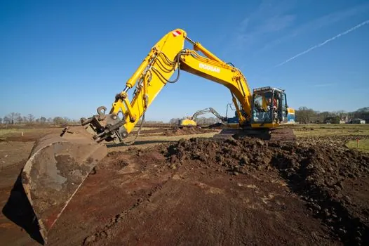 Crawler Crane selection for pipeline construction - Manoeuvrability, transport, and right-of-way drive-through