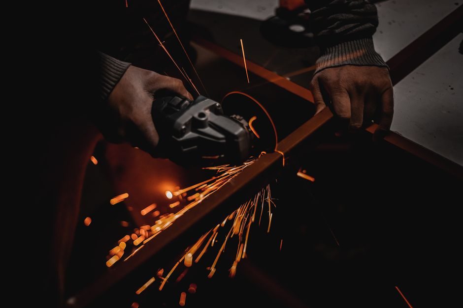 Cutting Tools 2026: Material Grades, Qualification Gates, and Market Direction