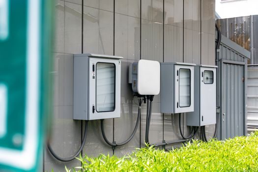 Distribution Cabinet selection criteria - Sourcing signals and the 2026 supply market