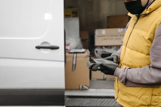Dock Leveler selection for e-commerce fulfillment - Safety Devices, Standards, and Failure Modes