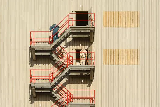 Dust Mask selection for confined space entry - Real use cases and failure modes