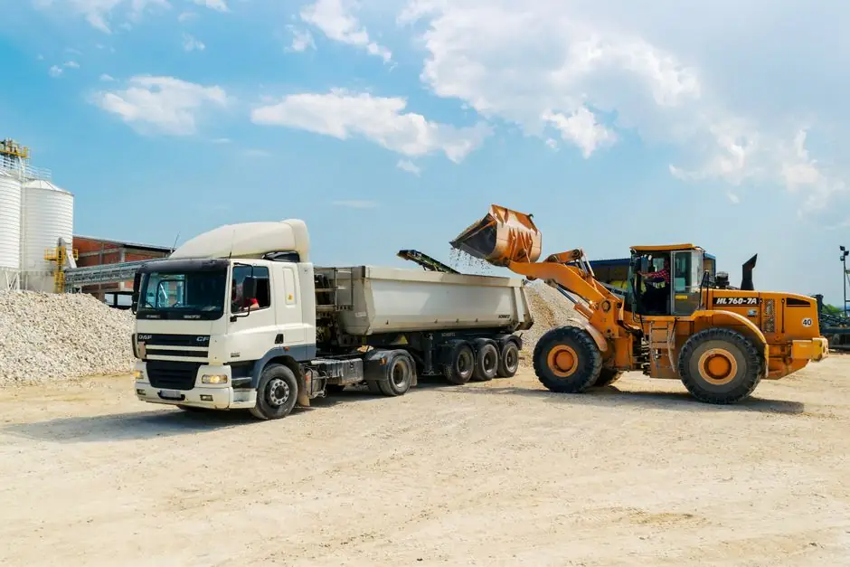 Dust mask selection for mining: filter class, fit, and compliance gates