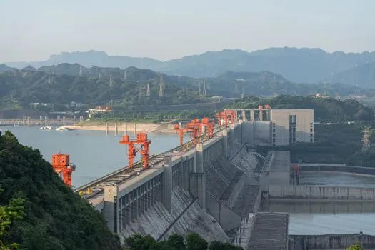 electrolyzer procurement strategy guide - Sourcing Track: Map the China Supply Base Before Locking the OEM