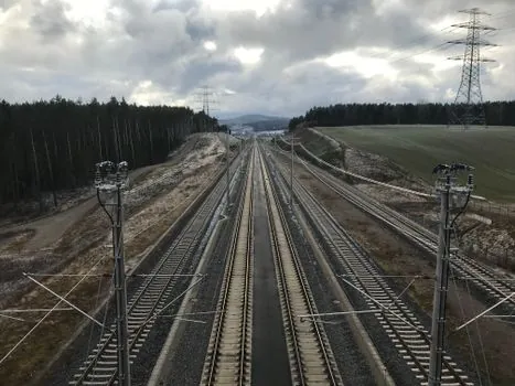 Engineering Plastic selection for rail industry - Comparison of the Main Resin Families Used in Rail
