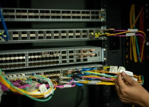 EPS Board selection for data centers - Comparison: White EPS vs Grey EPS vs XPS in Data Center Service