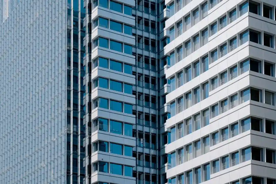 EPS board selection for high-rise buildings: density, fire class, and panel thickness
