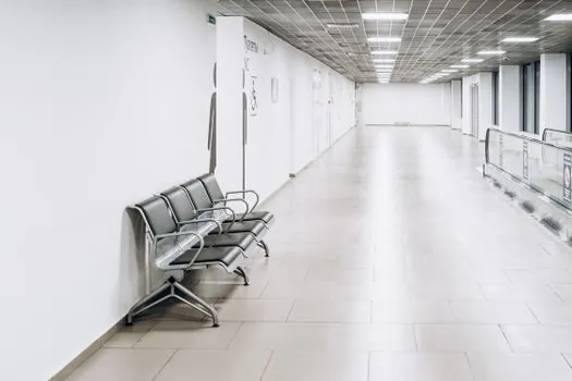 EPS Board selection for hospitals - EPS vs XPS vs PIR for hospital zones: a decision matrix