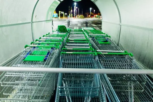 Platform Trolley selection for electronics handling - Where ESD platform trolleys are NOT the right answer