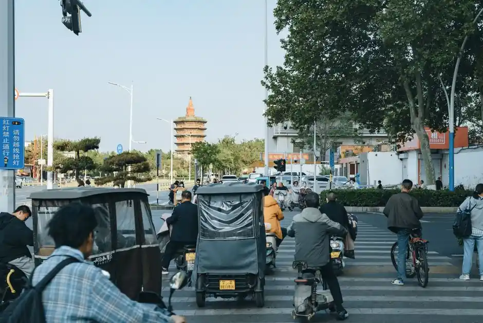 EV battery sourcing from China: spec map, vendor tiers, 2026 checklist