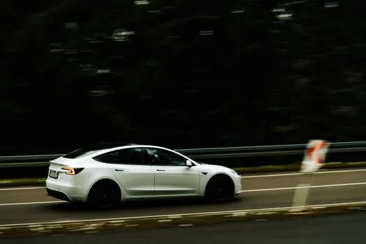 electric vehicle market share by manufacturer - Limitations, failure modes, and what to watch