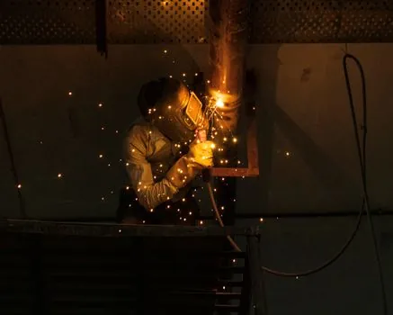 Face Shield selection for confined space entry - Failure modes and limits inside the permit space