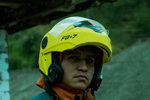 Face Shield selection for electrical work - Comparison: visor material vs duty profile