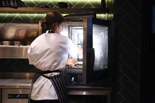 Fire Door selection for food processing - Door type vs. application in a food plant