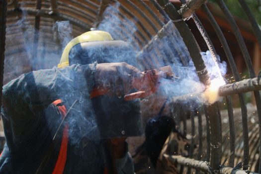Fixed Gas Detector selection for electrical work - Standards, Siting, and Engineering Guidance