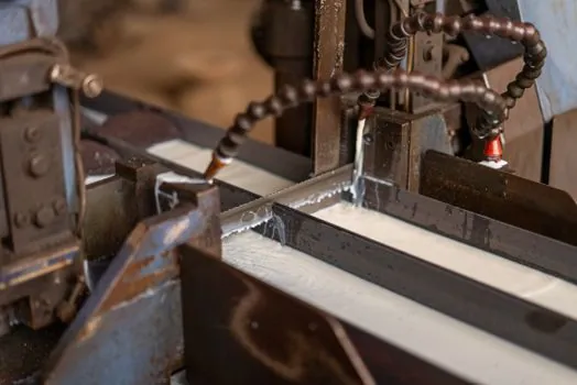 Fluororubber (FKM) selection for general fabrication - Temperature Window, Hardness, Mechanical Baseline