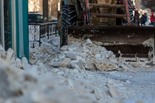 Backhoe Loader selection for forestry - Service fluids, cold-start, and uptime in remote blocks