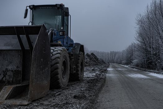 Motor Grader selection for forestry - Blade envelope and ground-engagement
