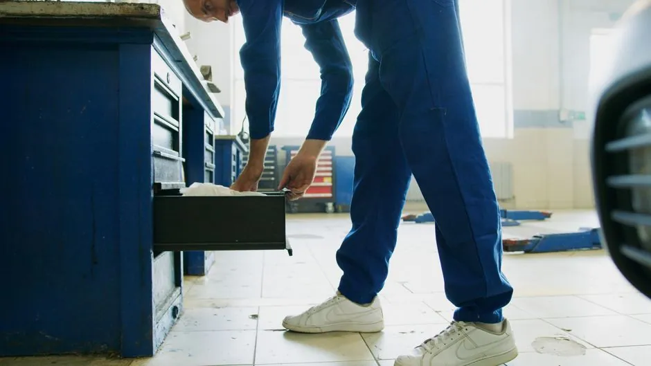 Gauge Block vs Caliper and Micrometer Under Shop-Floor Temperature Swing