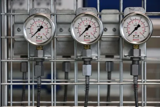 gauge block vs thickness gauge for volumetric accuracy - Volumetric Accuracy: How the Error Budget Stacks