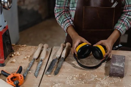 Hearing Protector selection for electrical work - Practical sourcing signals for 2026