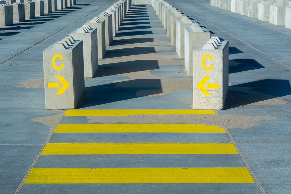 Hospital Concrete Release Agent Selection: Formwork, IAQ, Biocompatibility