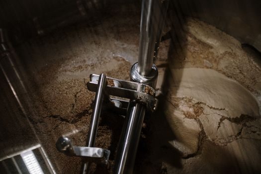Dry-Mix Mortar selection for hospitals - Production equipment that controls blend consistency