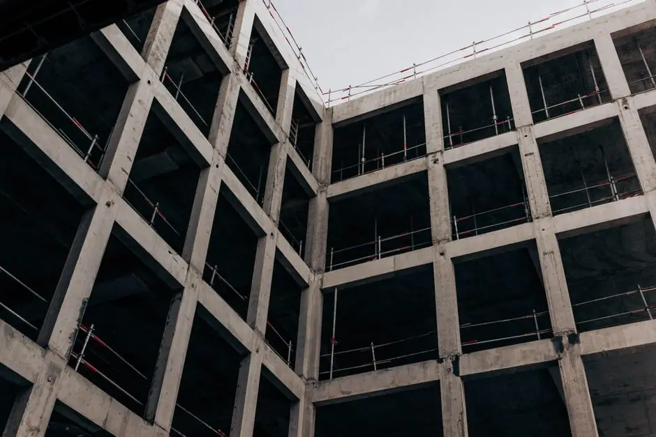 Hospital Slab Curing Compound Selection: ASTM C309, BJC 203.201, Floor-Finish