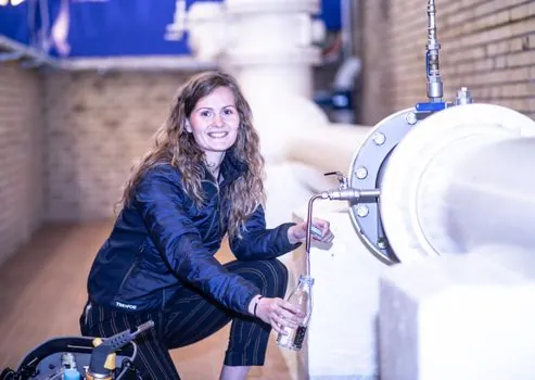 how to specify pressure gauge on an rfq for water treatment skid - Process Connection, Mounting, and Case Protection
