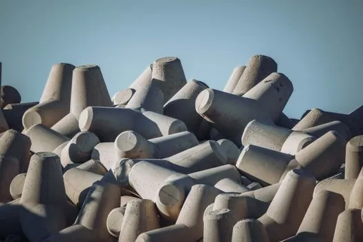 Industrial Coating selection for construction - When Field Application Forces a Different Choice