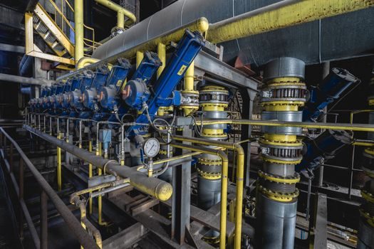 industrial refrigeration industry trends 2026 - Refrigerant Choice: CO2 (R-744) Cascade Is the Default Direction