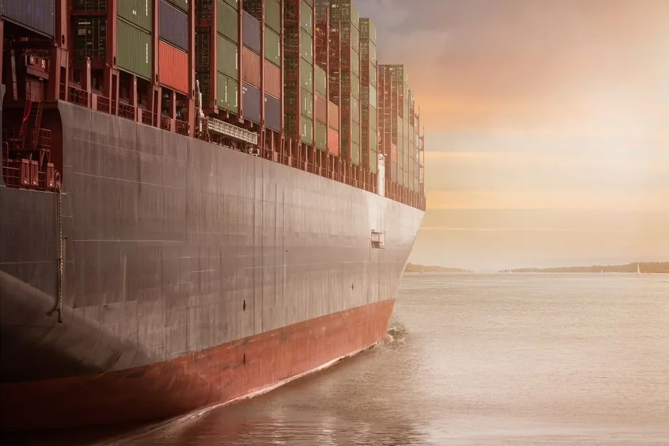 Industrial Refrigeration Supply Chain 2026: Refrigerant Shift, Service Networks, Spec