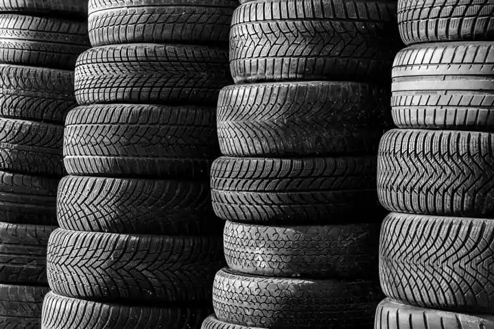 Industrial Rubber Selection for Mold and Die Making: 2026 Gate Map
