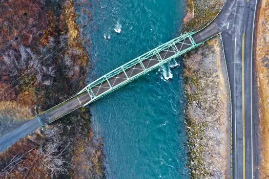 Infrared Line Level selection for bridge construction - Comparison: Red Cross-Line vs Green Cross-Line vs Rotary Green for Bridges