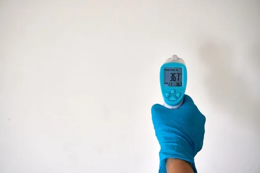 infrared thermometer compatibility with calibration traceability requirements - Calibration interval selection by risk class