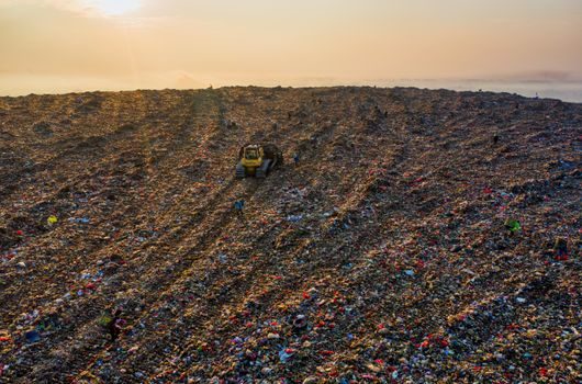 Road Roller selection for landfill operations - Comparison: Smooth-Drum Soil Roller vs Padfoot vs 4-Corner Landfill