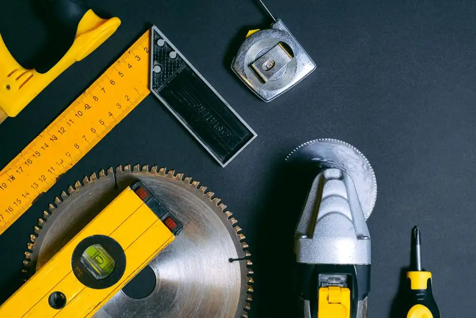 Laser Distance Meter Specs for Steel Construction Layout