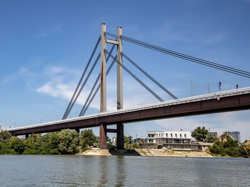 Laser Screed Spec Map for Bridge Construction: 2026 Selection Guide