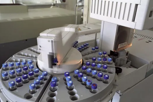 lcr meter selection criteria for machine guarding frame - Standards, test conditions, and traceability