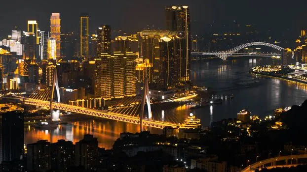 LED sourcing from China guide - Supplier-type decision: factory, trading company, or sourcing agent