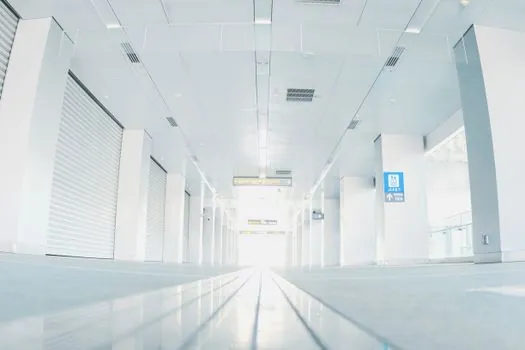 Lightweight Partition Panel selection for hospitals - Fire, sound and infection control: the three hospital hard gates