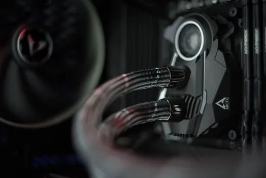 liquid cooling procurement strategy guide - Component-level specs to verify before signing