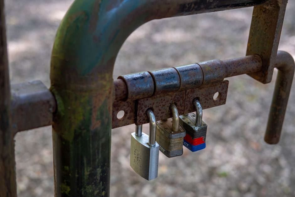 Lock Nut Types and Classifications: A 2026 Spec Engineer's Field Map