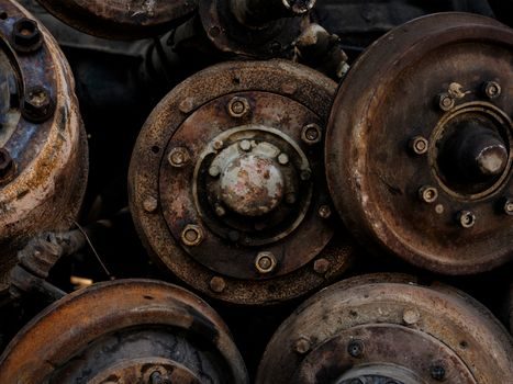 Low Pressure Die Casting Machine selection for automotive parts - Part Selection: Where LPDC Wins, Where It Loses