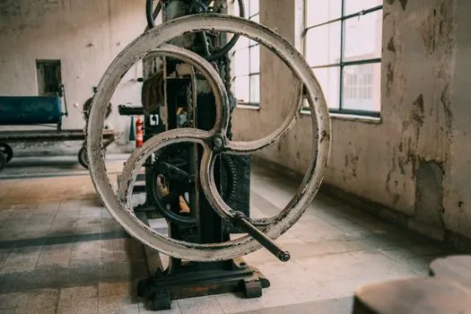 Low Pressure Die Casting Machine selection for hardware manufacturing - Comparison: LPDC vs HPDC vs Gravity for Hardware Parts