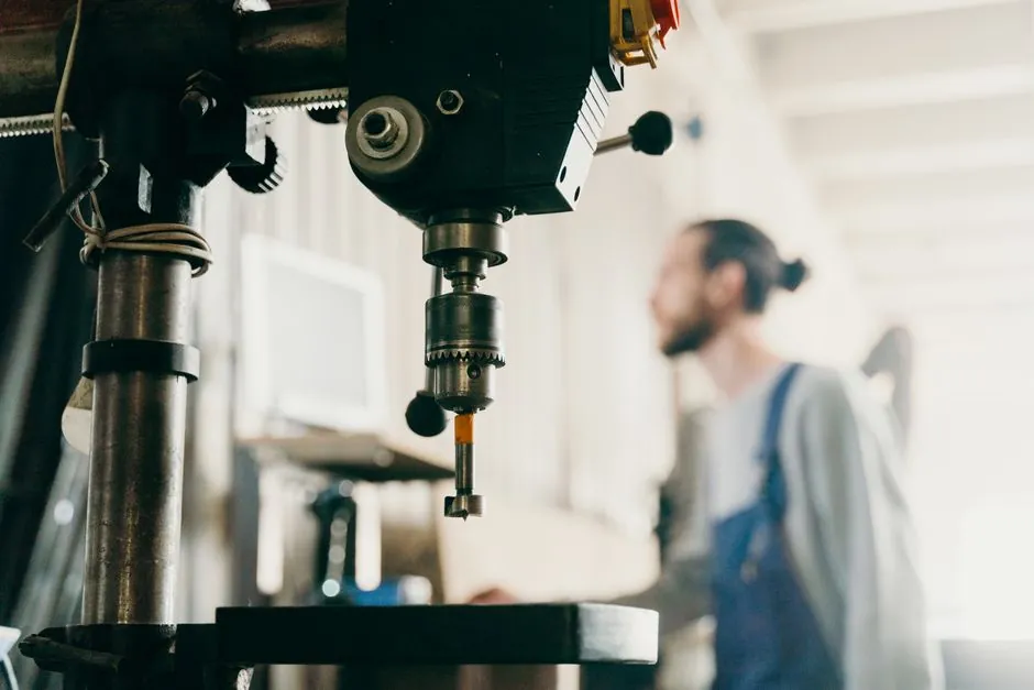 Machine tool manufacturing quality standards: ISO 230, JIS B 6336, ISO 9001 reference map