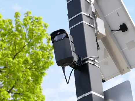 Machine Vision System buying guide 2026 - Smart Camera vs Multi-Sensor PC-Based System: When Each Wins
