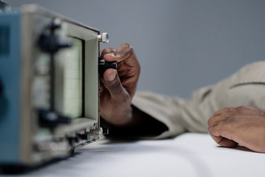 Motor Control Center price and cost guide - Trackable signals to watch over the next procurement cycle